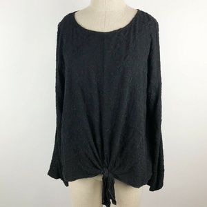 Noa Elle Black Floral Knot Front Split Sleeve Top